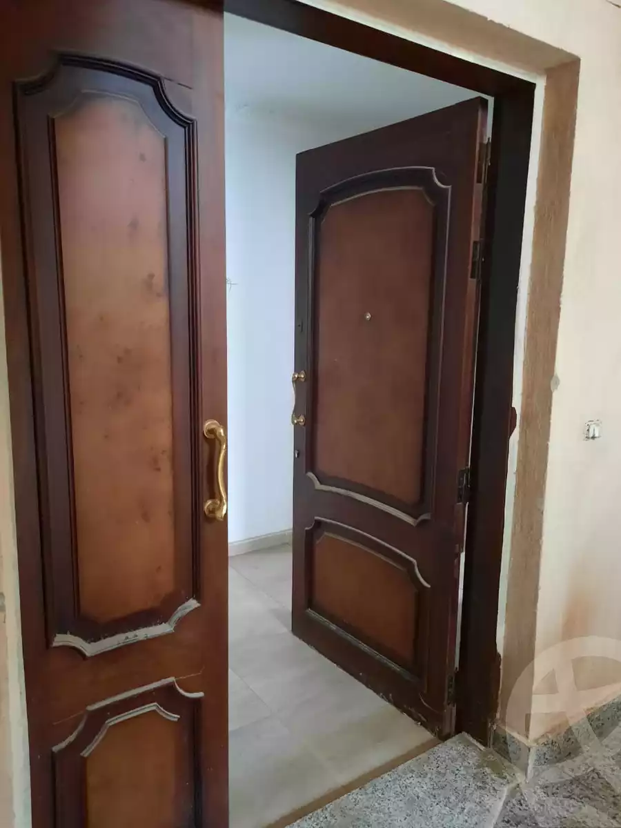 https://aqarmap.com.eg/ar/listing/4239101-for-rent-cairo-el-shorouk-lhy-lwl-grb-neighbourhood-3-street-32