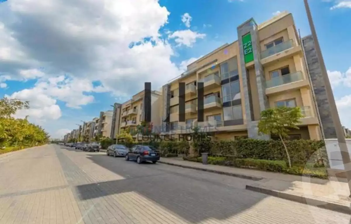 https://aqarmap.com.eg/en/listing/4239331-for-sale-cairo-new-cairo-compounds-galleria-moon-valley