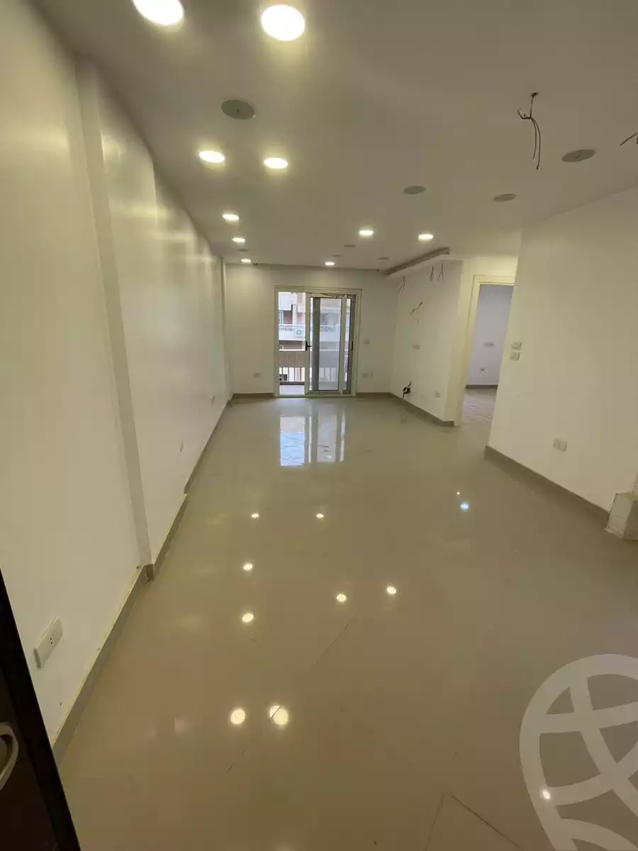 https://aqarmap.com.eg/en/listing/4240686-for-sale-cairo-mdynty-eleventh-zone-buildings-group-112