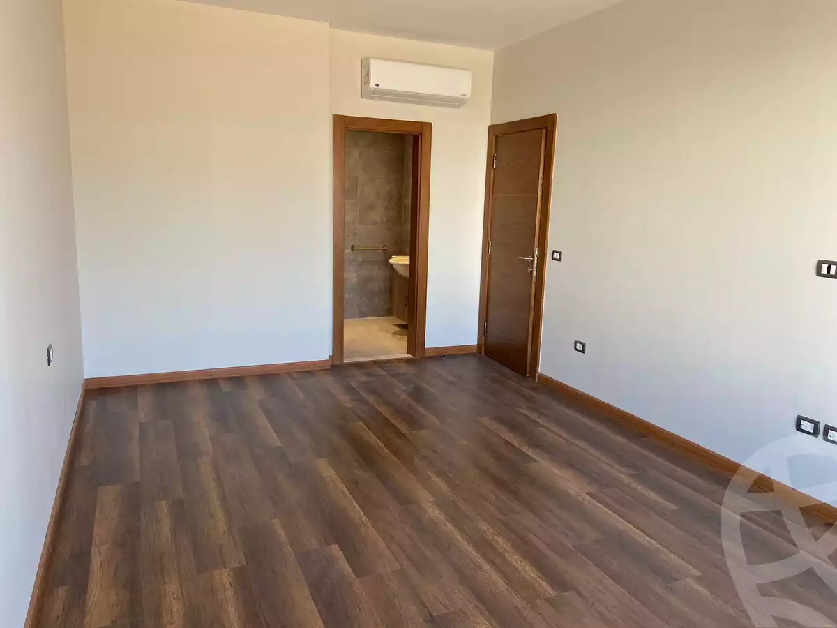 https://aqarmap.com.eg/en/listing/4178043-for-rent-cairo-6th-of-october-compound-palm-hills-october