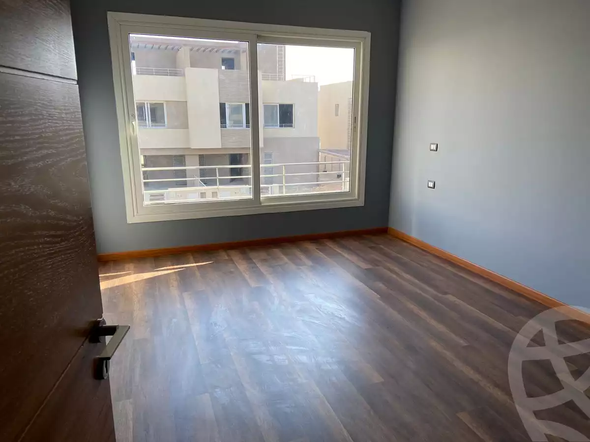 https://aqarmap.com.eg/en/listing/4178043-for-rent-cairo-6th-of-october-compound-palm-hills-october