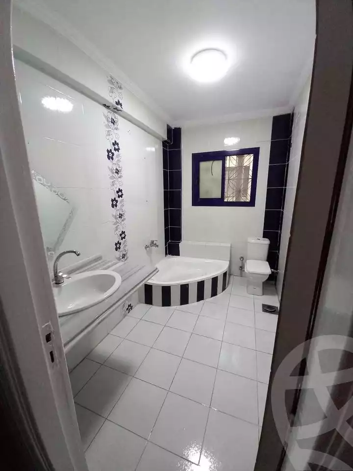 https://aqarmap.com.eg/en/listing/4251199-for-sale-alexandria-miami-khalf-al-akademaia-st