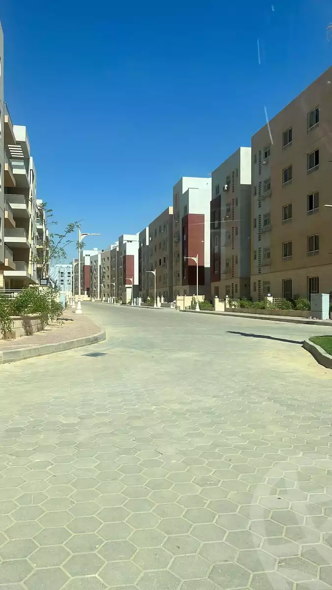 https://aqarmap.com.eg/en/listing/4188597-for-sale-cairo-new-cairo-compounds-brwmynd-ryzydns-wdy-djl-llttwyr