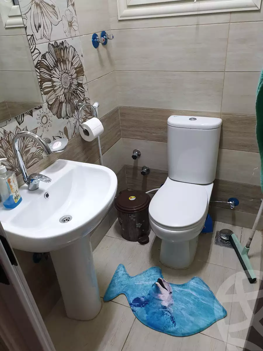 https://aqarmap.com.eg/en/listing/4253900-for-sale-cairo-helwan-kwrnysh-hlwn