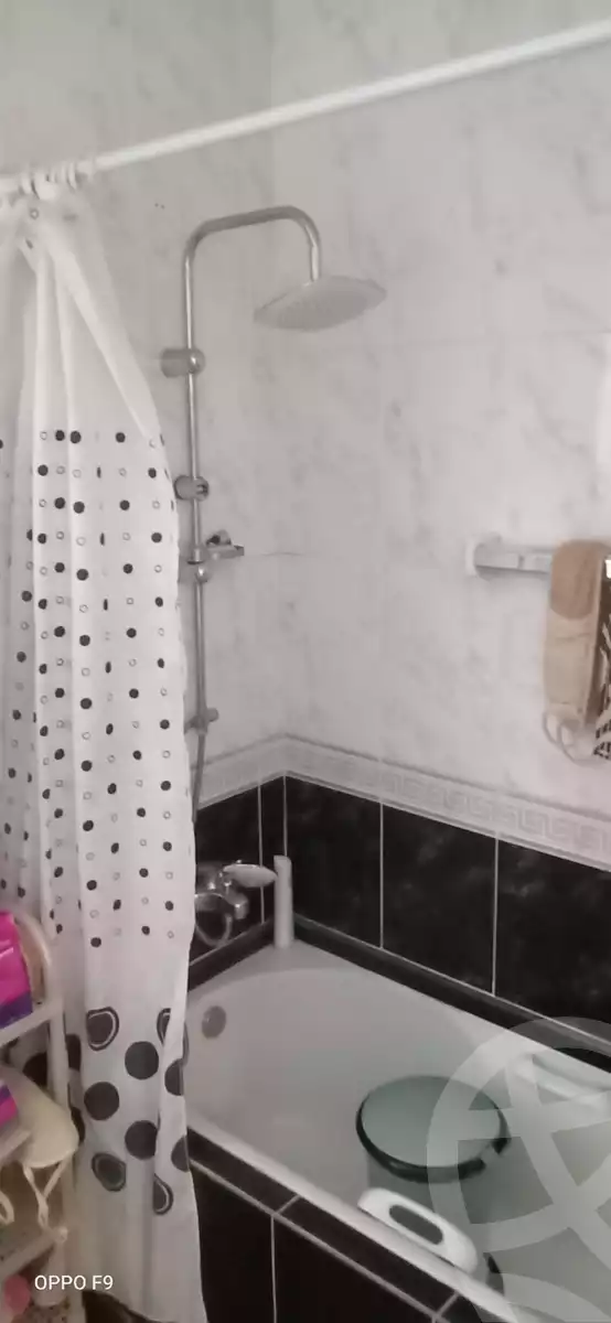 https://aqarmap.com.eg/ar/listing/4257243-for-sale-alexandria-lauran-shaarawy-st