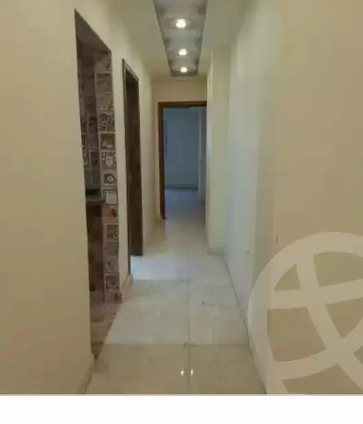 https://aqarmap.com.eg/en/listing/4260292-for-rent-alexandria-camp-cesar-famous-st