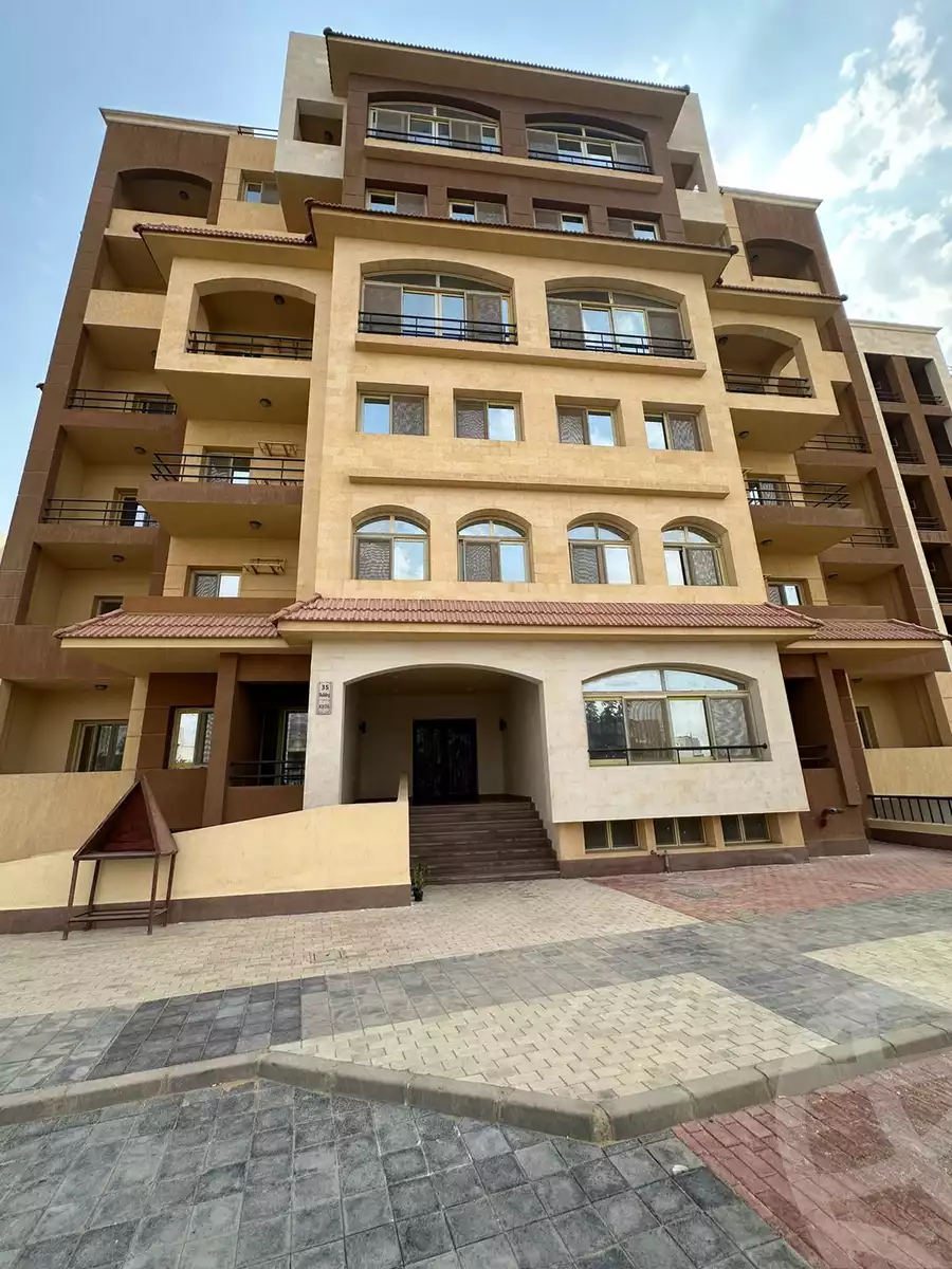 https://aqarmap.com.eg/en/listing/4261411-for-sale-cairo-new-administrative-capital-r3-lmqsd-mamsha-almaqsad