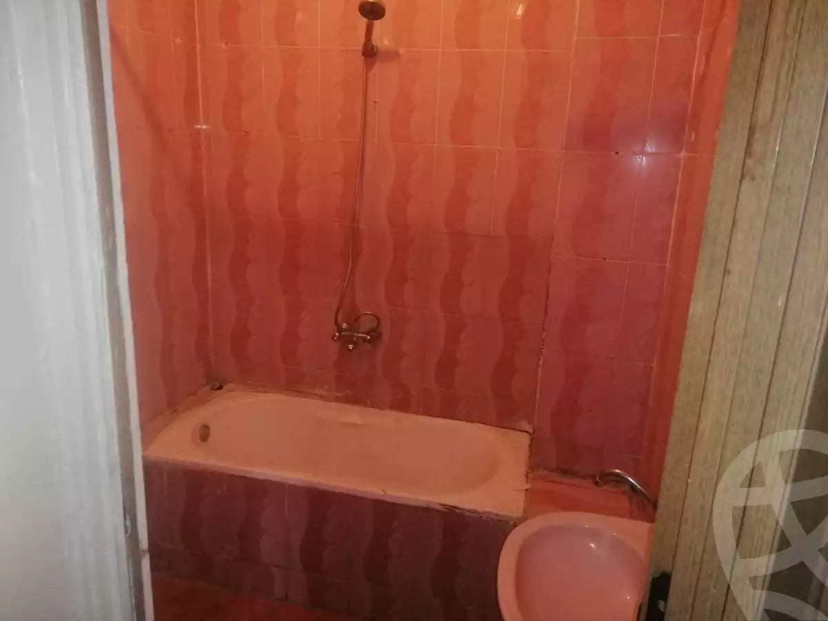 https://aqarmap.com.eg/en/listing/4262539-for-rent-cairo-ain-shams-jsr-lswys-jsr-lswys
