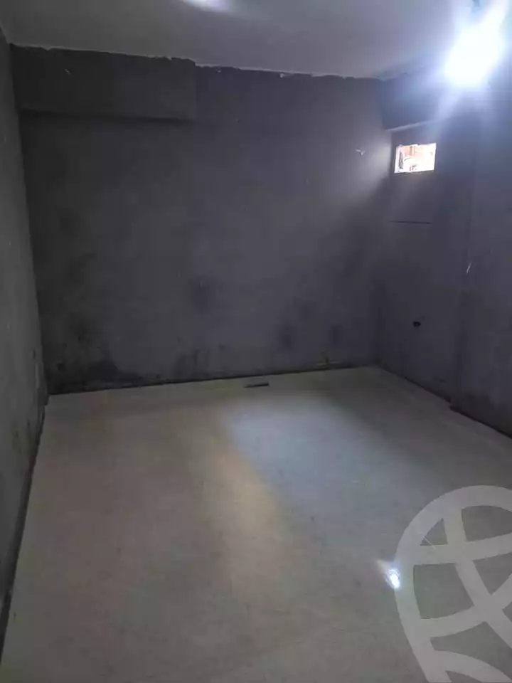 https://aqarmap.com.eg/en/listing/4264623-for-sale-alexandria-el-hanouvel-el-salam-st