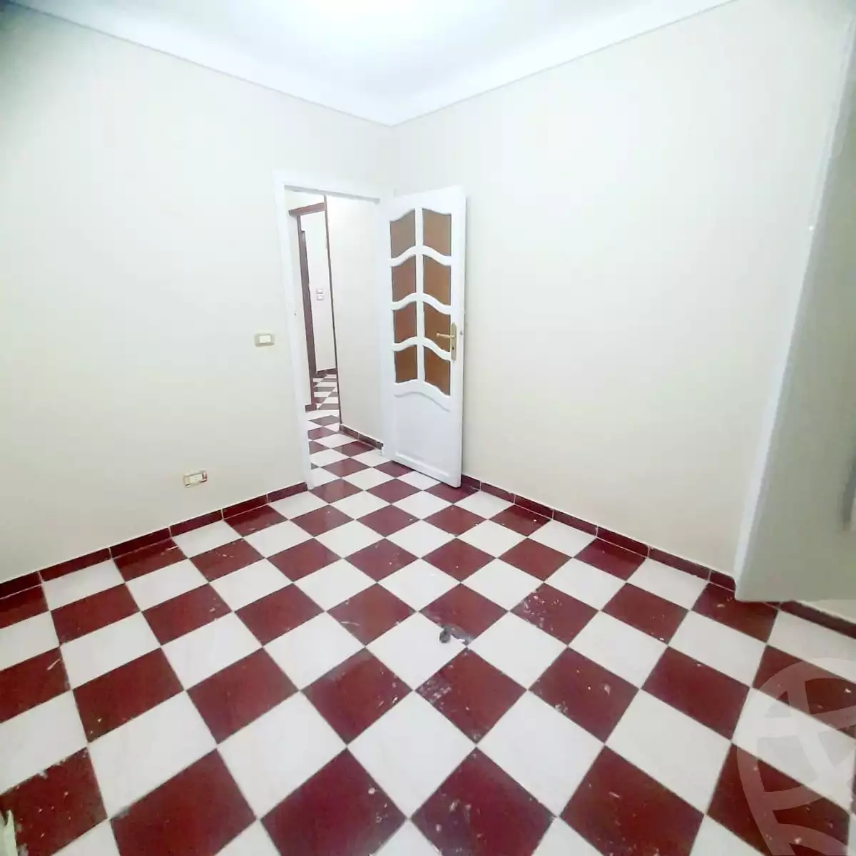 https://aqarmap.com.eg/en/listing/4264804-for-sale-alexandria-el-mandara-branched-from-malak-hifni-4-st