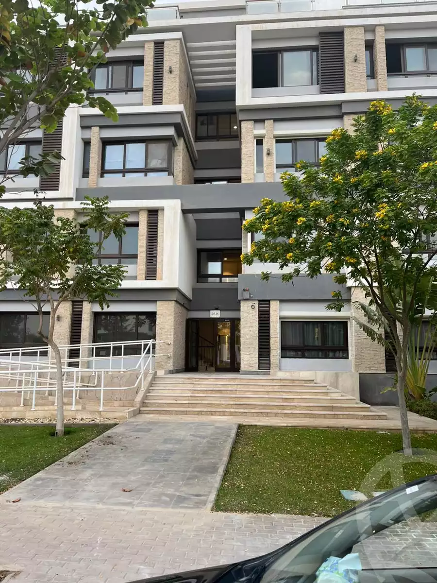 https://aqarmap.com.eg/ar/listing/4266045-for-sale-cairo-el-sheikh-zayed-city-compounds-in-sheikh-zayed-beverly-hills