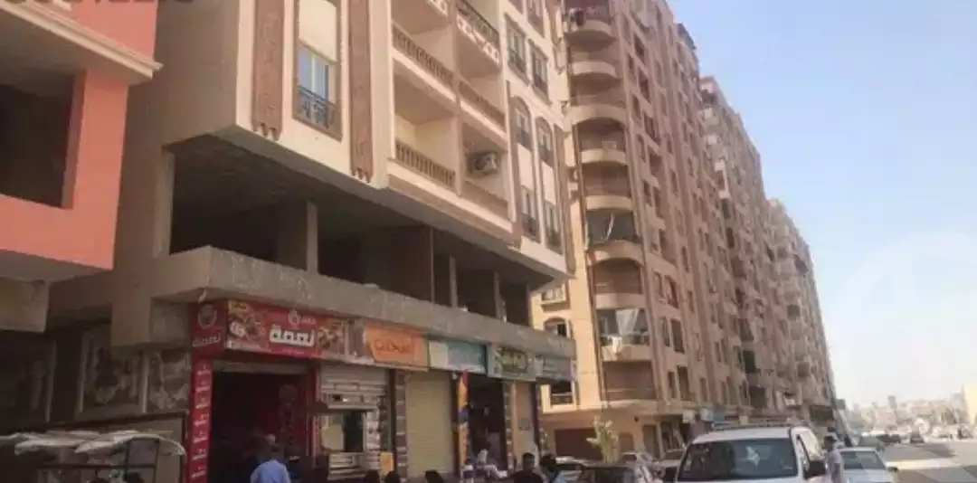 https://aqarmap.com.eg/en/listing/4270919-for-sale-cairo-al-oubour-golf-city