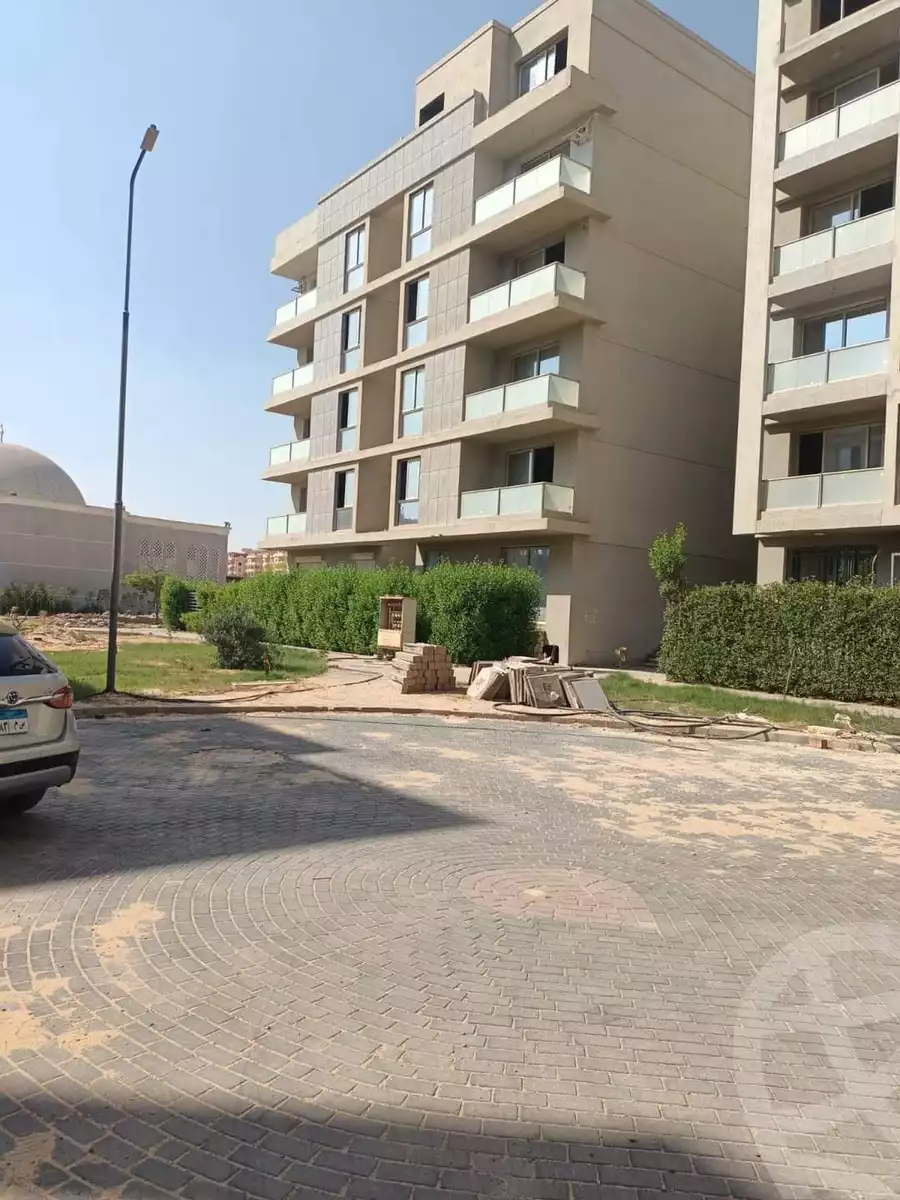 https://aqarmap.com.eg/en/listing/4271661-for-sale-cairo-6th-of-october-compound-creek-park
