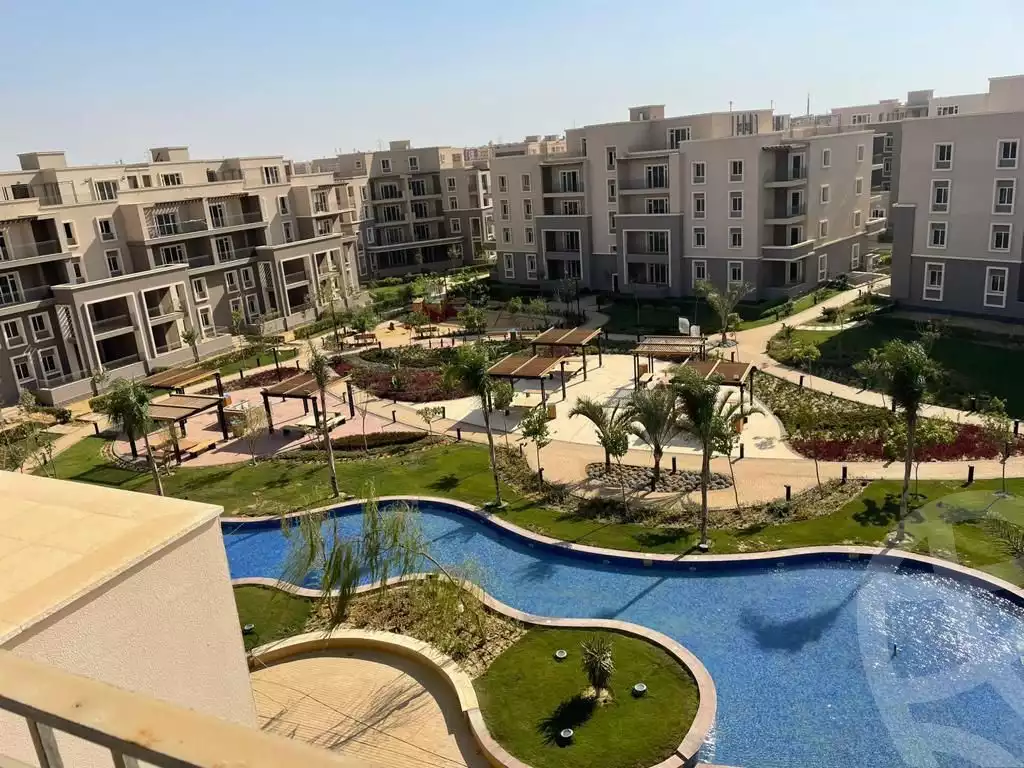 https://aqarmap.com.eg/ar/listing/4271922-for-sale-cairo-6th-of-october-compound-october-plaza