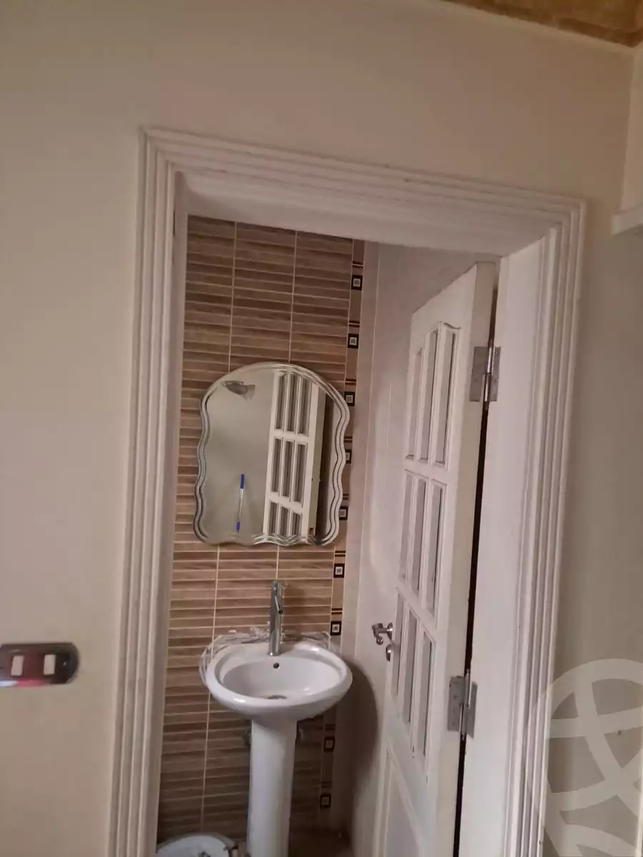 https://aqarmap.com.eg/en/listing/4273386-for-sale-cairo-al-oubour-el-oubour