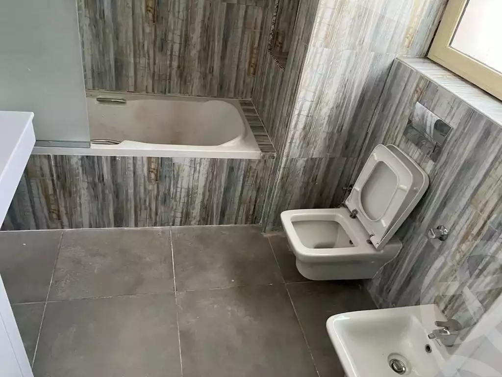 https://aqarmap.com.eg/en/listing/4274041-for-rent-cairo-alex-cairo-desert-road-wdy-lnkhyl