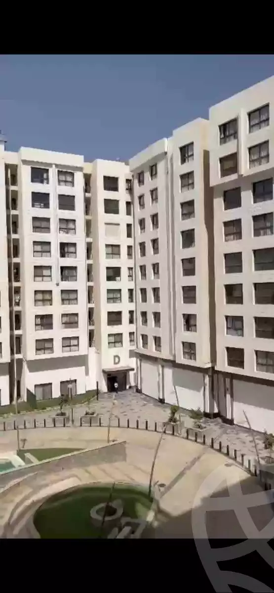 https://aqarmap.com.eg/en/listing/4246591-for-sale-cairo-new-cairo-compounds-porto-cairo-villas