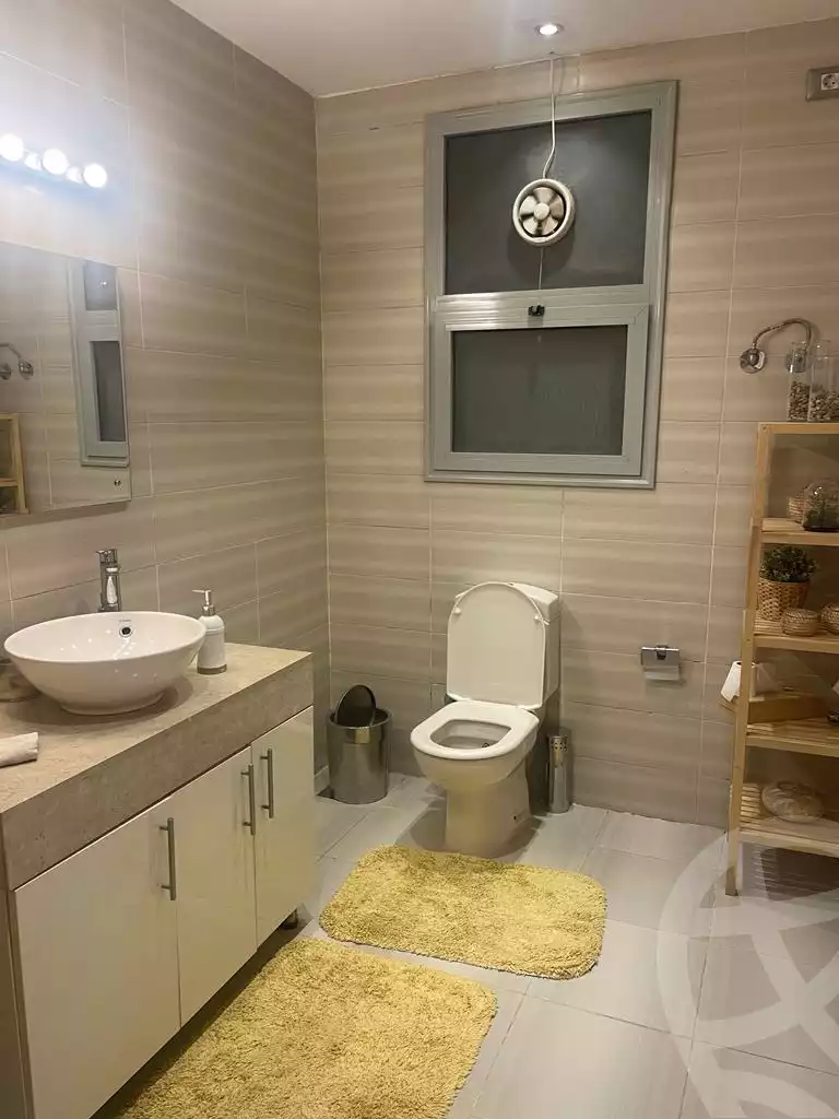 https://aqarmap.com.eg/en/listing/4275926-for-rent-cairo-6th-of-october-compound-palm-parks