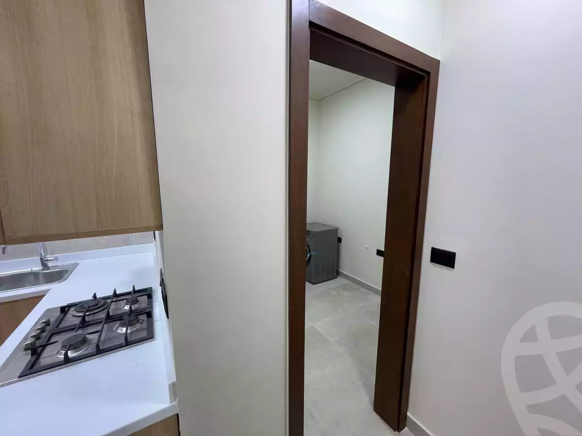 https://aqarmap.com.eg/en/listing/4276382-for-sale-cairo-6th-of-october-compound-green-5