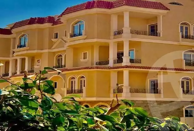 https://aqarmap.com.eg/en/listing/4276487-for-sale-cairo-6th-of-october-compounds-bhy