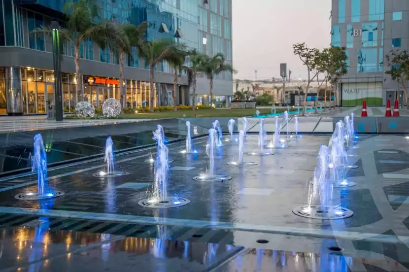 https://aqarmap.com.eg/en/listing/4277460-for-sale-cairo-el-sheikh-zayed-city-compounds-in-sheikh-zayed-capital-business-park