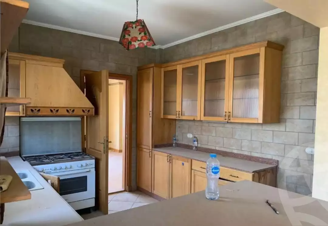 https://aqarmap.com.eg/ar/listing/4277995-for-sale-cairo-el-sheikh-zayed-city-compounds-in-sheikh-zayed-beverly-hills