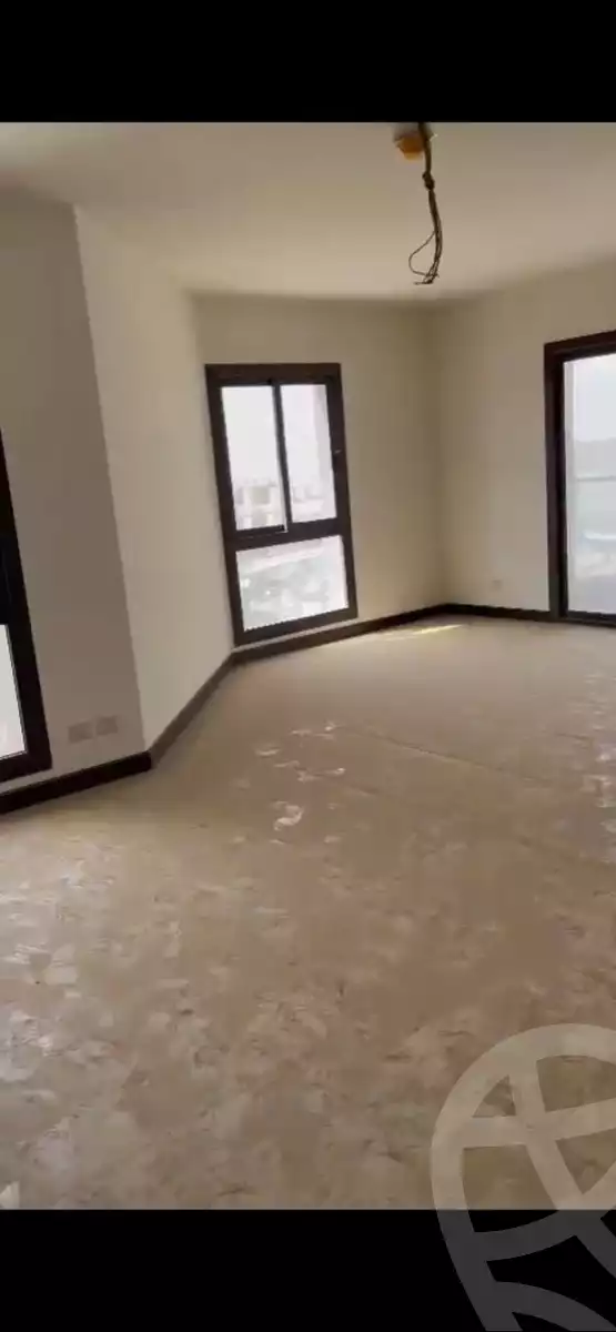https://aqarmap.com.eg/en/listing/4246591-for-sale-cairo-new-cairo-compounds-porto-cairo-villas