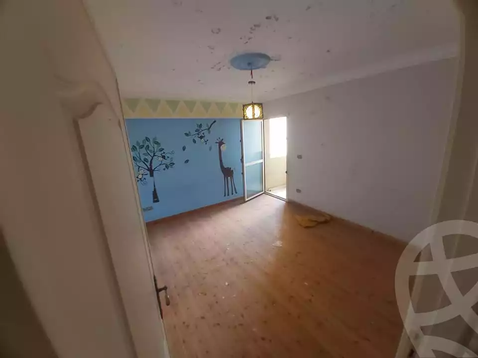https://aqarmap.com.eg/ar/listing/4282220-for-rent-alexandria-kafr-abdo-el-iman-st