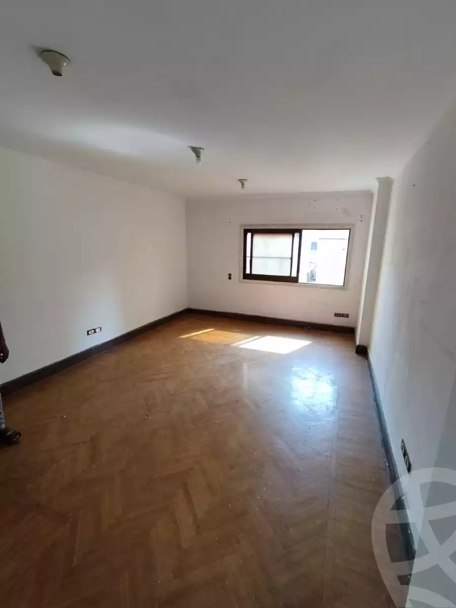https://aqarmap.com.eg/en/listing/4285411-for-rent-cairo-downtown-down-town