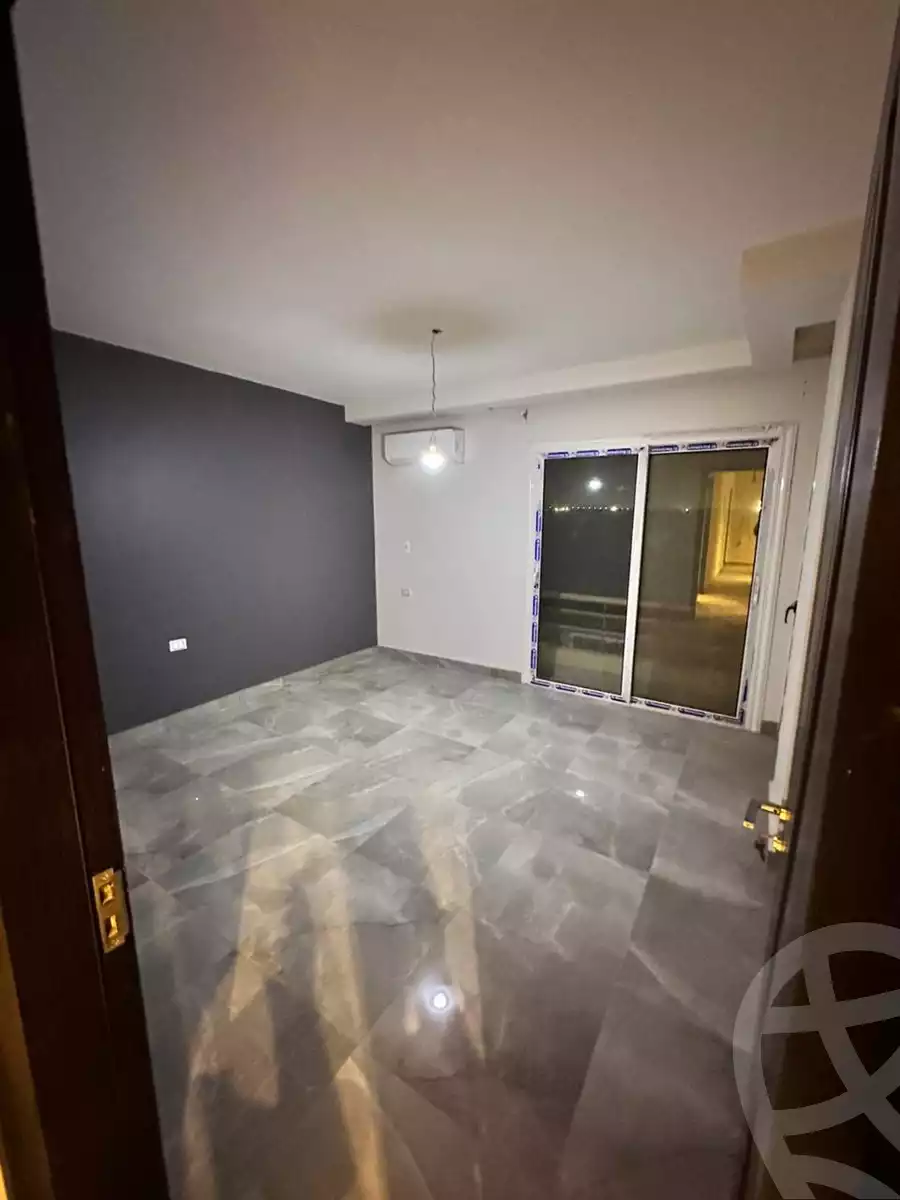 https://aqarmap.com.eg/en/listing/4287910-for-rent-cairo-new-cairo-compounds-the-square