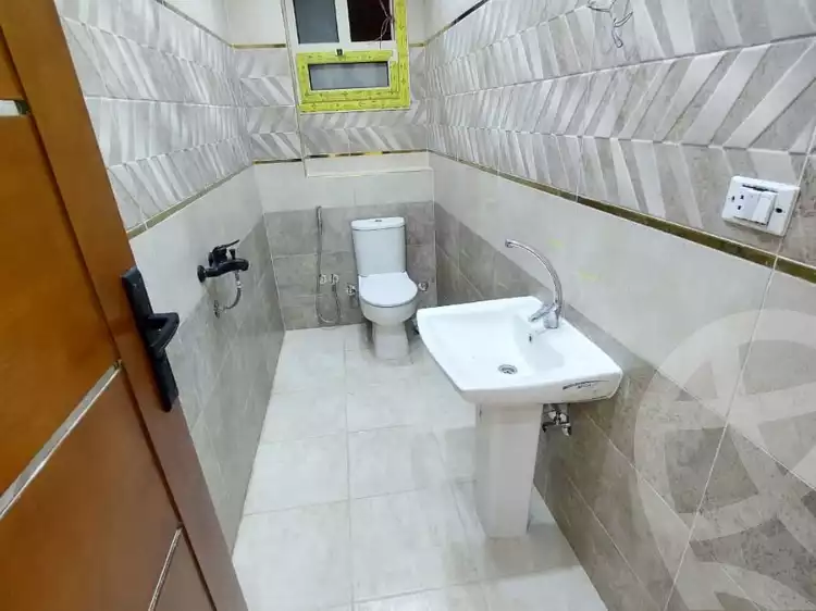 https://aqarmap.com.eg/ar/listing/4289272-for-sale-cairo-cairo-hdyq-lhrm-lmntqh