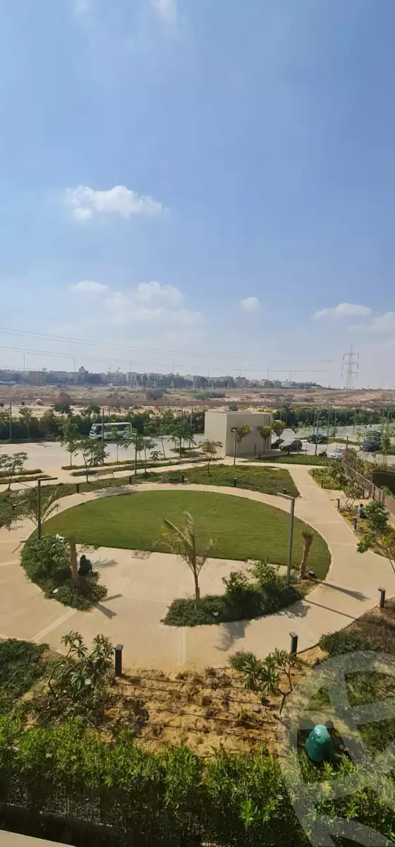 https://aqarmap.com.eg/en/listing/4258474-for-sale-cairo-6th-of-october-compound-palm-parks