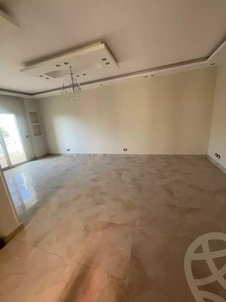 https://aqarmap.com.eg/en/listing/4292807-for-sale-cairo-el-sheikh-zayed-city-compounds-greens