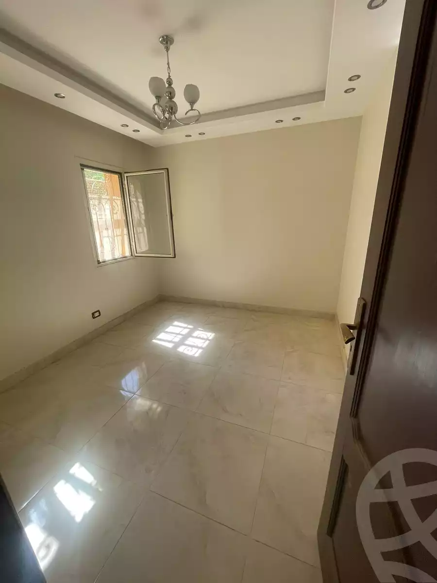 https://aqarmap.com.eg/en/listing/4292807-for-sale-cairo-el-sheikh-zayed-city-compounds-greens