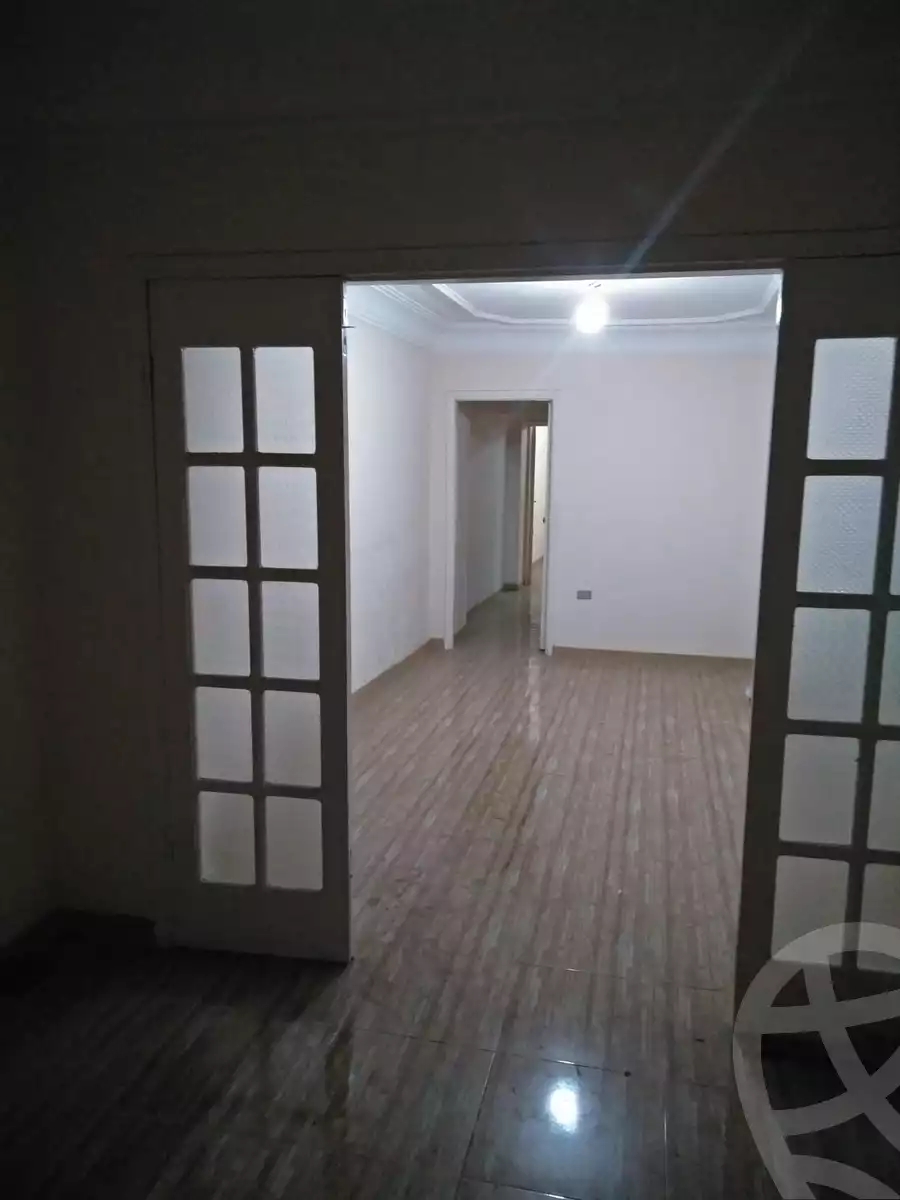 https://aqarmap.com.eg/en/listing/4290030-for-rent-cairo-el-zaytun-lzytwn-lbhry-shr-snn-bsh
