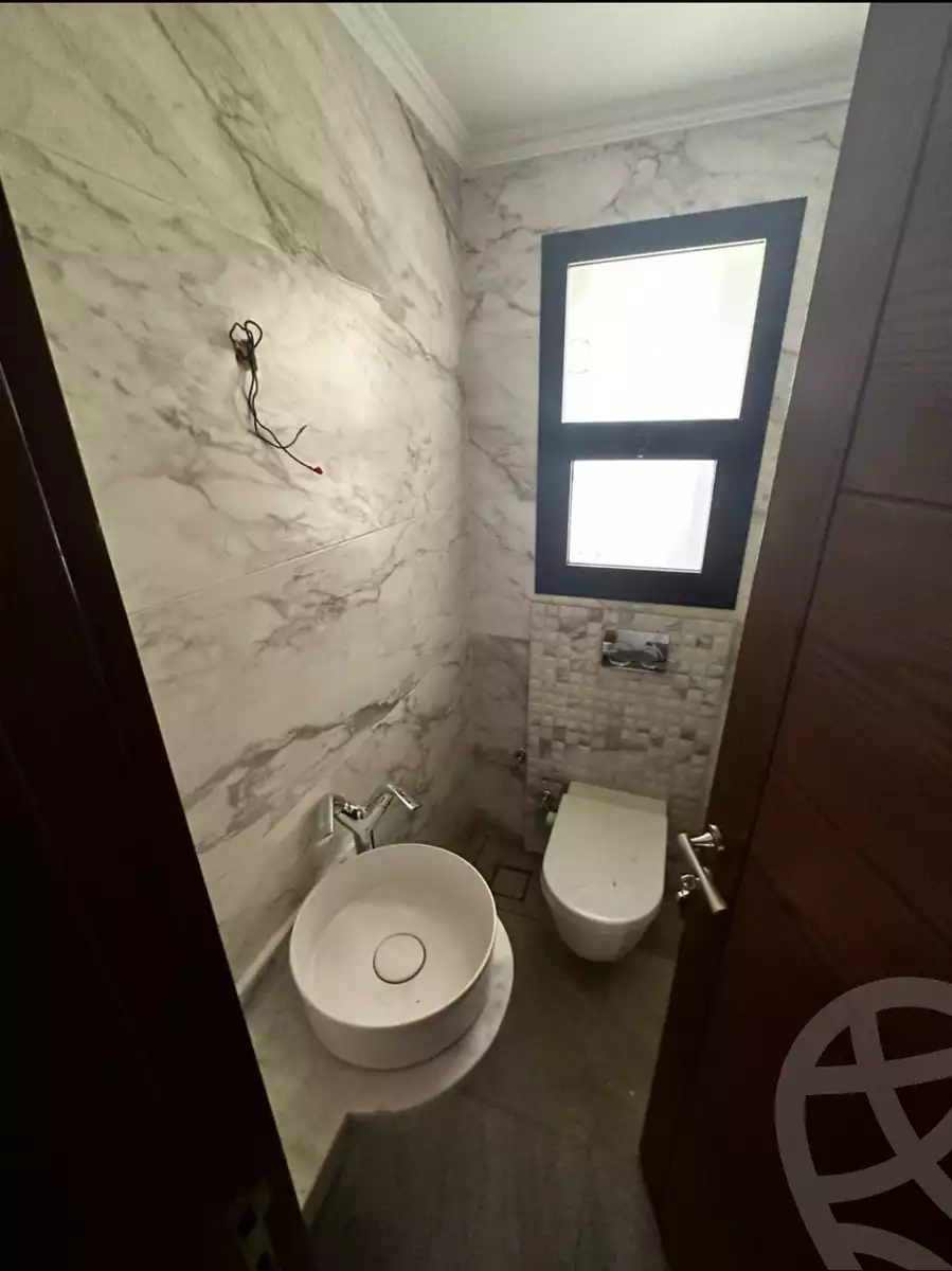 https://aqarmap.com.eg/en/listing/4115494-for-rent-cairo-el-sheikh-zayed-city-compounds-kmbwnd-wyst-twn-swdyk