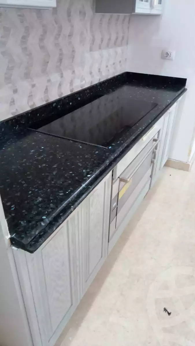 https://aqarmap.com.eg/ar/listing/4300230-for-rent-cairo-new-cairo-compounds-remas