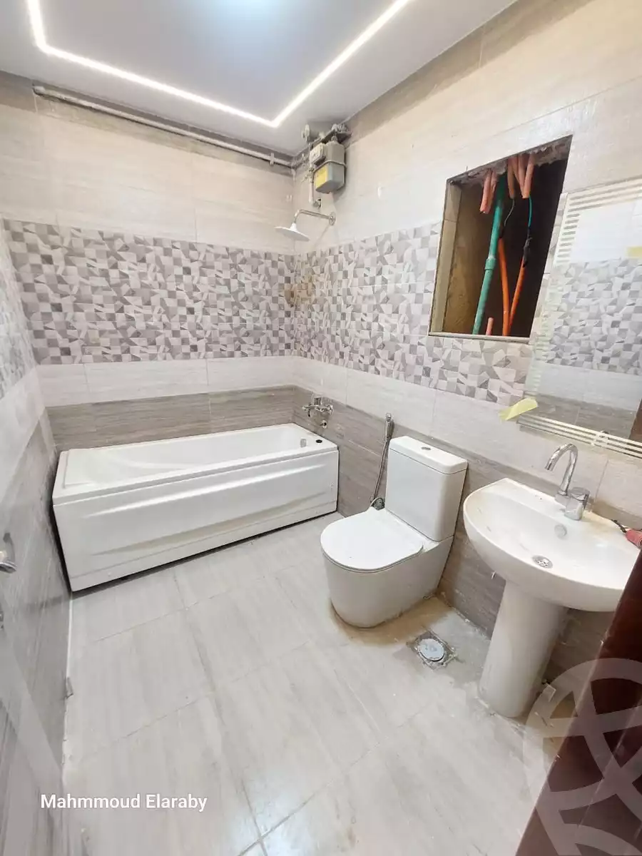 https://aqarmap.com.eg/en/listing/4302070-for-sale-cairo-cairo-hdyq-lhrm-lmntqh-m