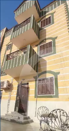 https://aqarmap.com.eg/en/listing/4302706-for-sale-cairo-6th-of-october-hadaeq-october-ebni-betak-4