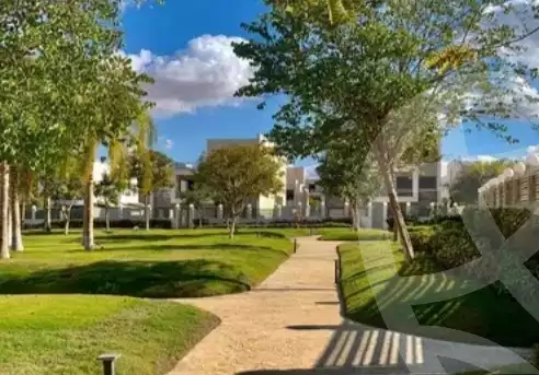 https://aqarmap.com.eg/en/listing/4302907-for-sale-cairo-el-sheikh-zayed-city-compounds-greens