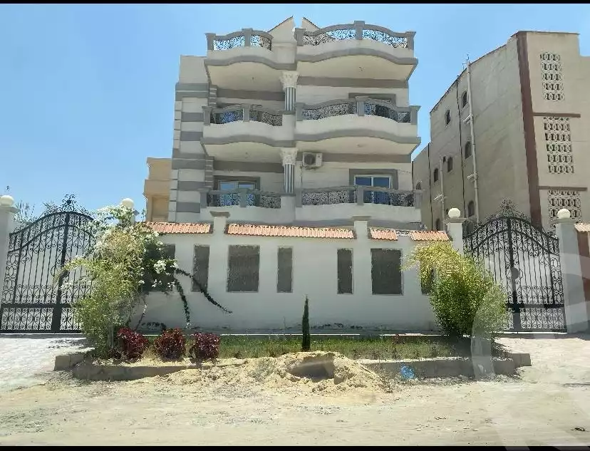 https://aqarmap.com.eg/ar/listing/4302972-for-sale-alexandria-brj-l-rb-ljdyd-lhy-lthlth