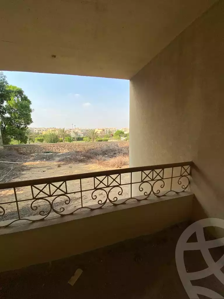 https://aqarmap.com.eg/en/listing/4304976-for-sale-cairo-new-cairo-compounds