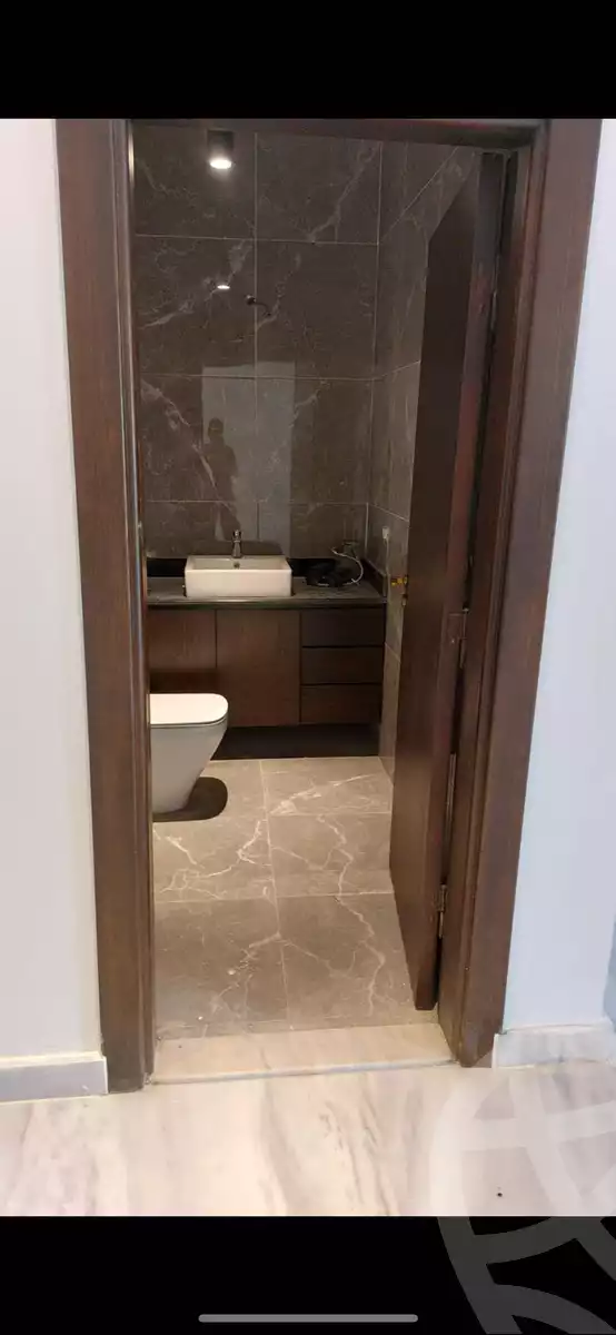 https://aqarmap.com.eg/ar/listing/4306752-for-rent-cairo-6th-of-october-compounds-wyst-rydj-ryzydns-nyw-jyz-llttwyr-l-qry