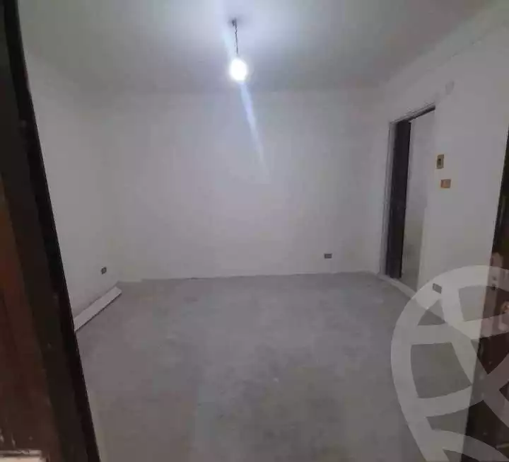 https://aqarmap.com.eg/ar/listing/4308933-for-rent-alexandria-sn-styfnw-abd-el-khalik-tharwat-st