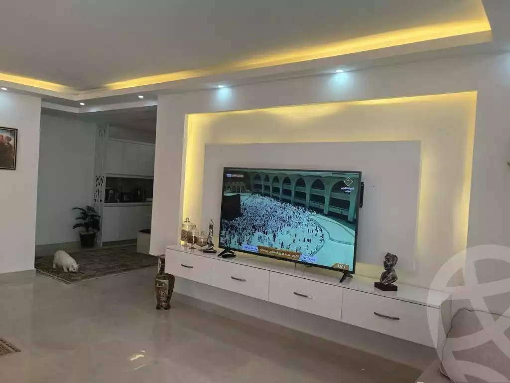 https://aqarmap.com.eg/en/listing/4309209-for-sale-cairo-new-cairo-compounds-the-square