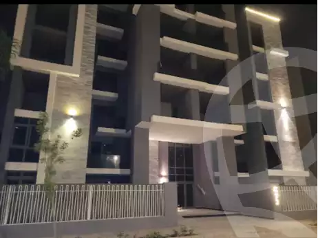 https://aqarmap.com.eg/en/listing/4311005-for-sale-cairo-6th-of-october-compound-sun-capital