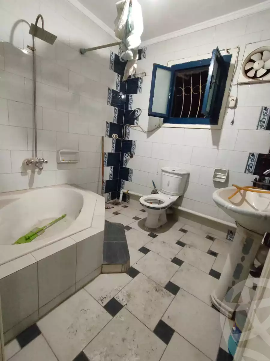https://aqarmap.com.eg/en/listing/4313655-for-sale-amin-hassouna-st