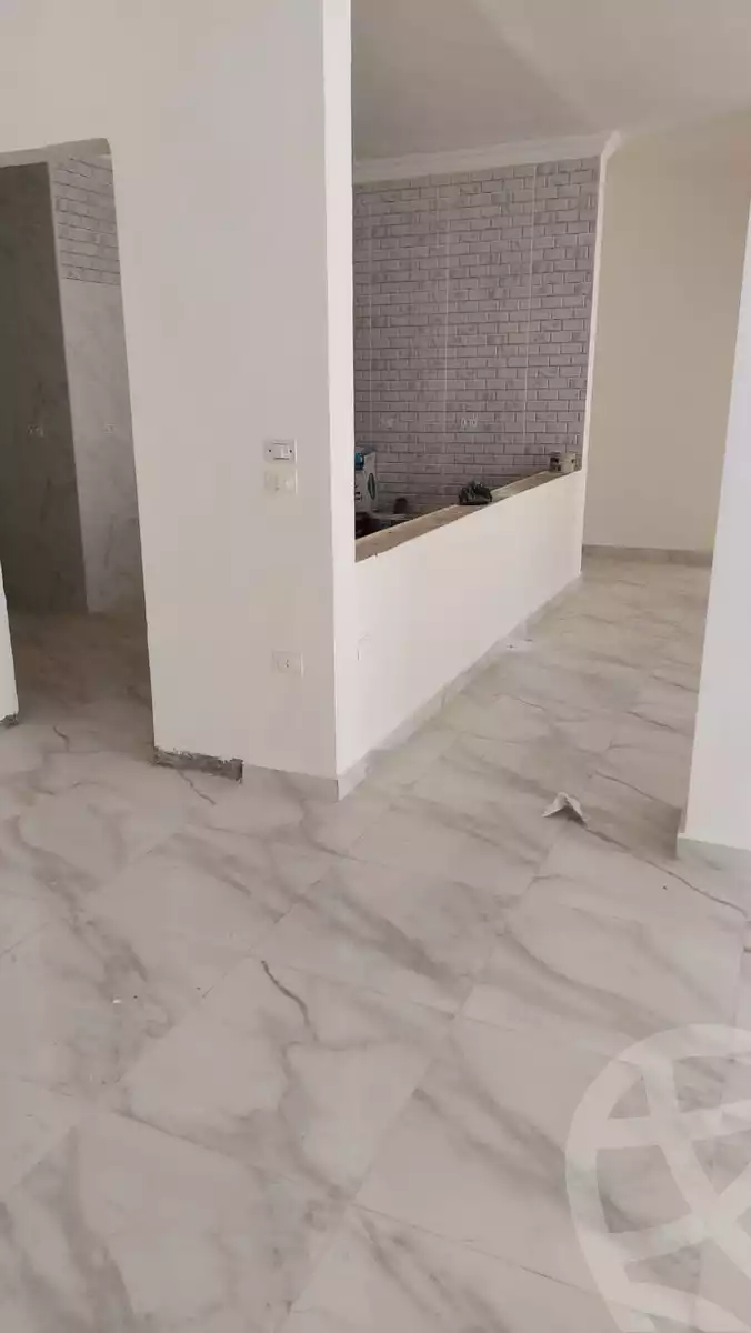 https://aqarmap.com.eg/ar/listing/4314503-for-sale-cairo-new-cairo-compounds-dh-ykwn-ryzdns-styl-hwm