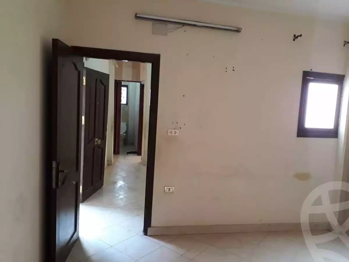 https://aqarmap.com.eg/ar/listing/4319241-for-rent-hassanein-desoky-st