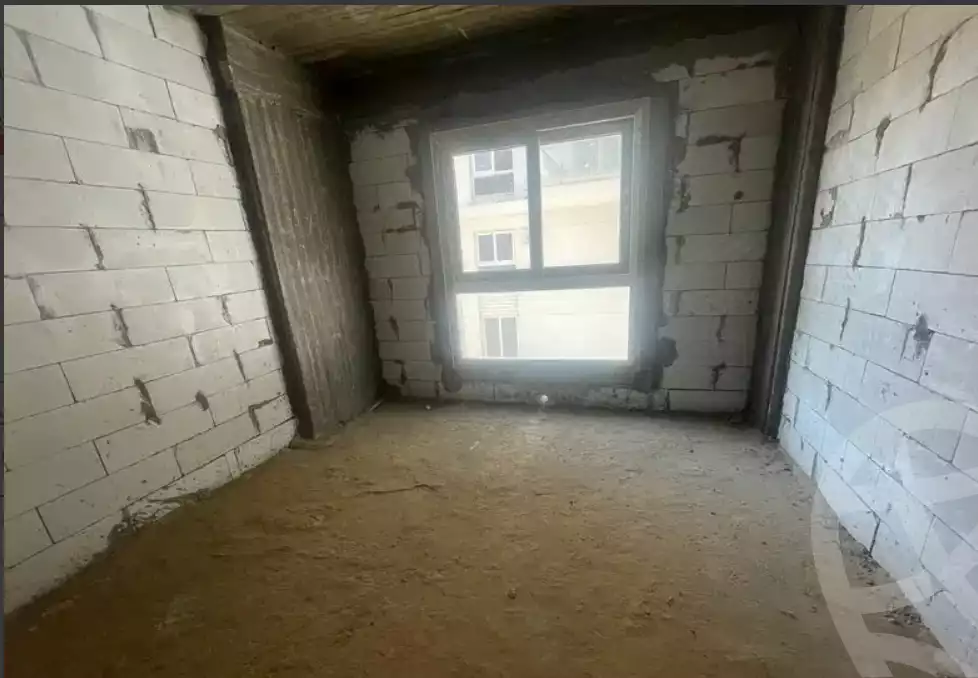 https://aqarmap.com.eg/en/listing/4321498-for-sale-cairo-6th-of-october-compounds-mountain-view-october-park